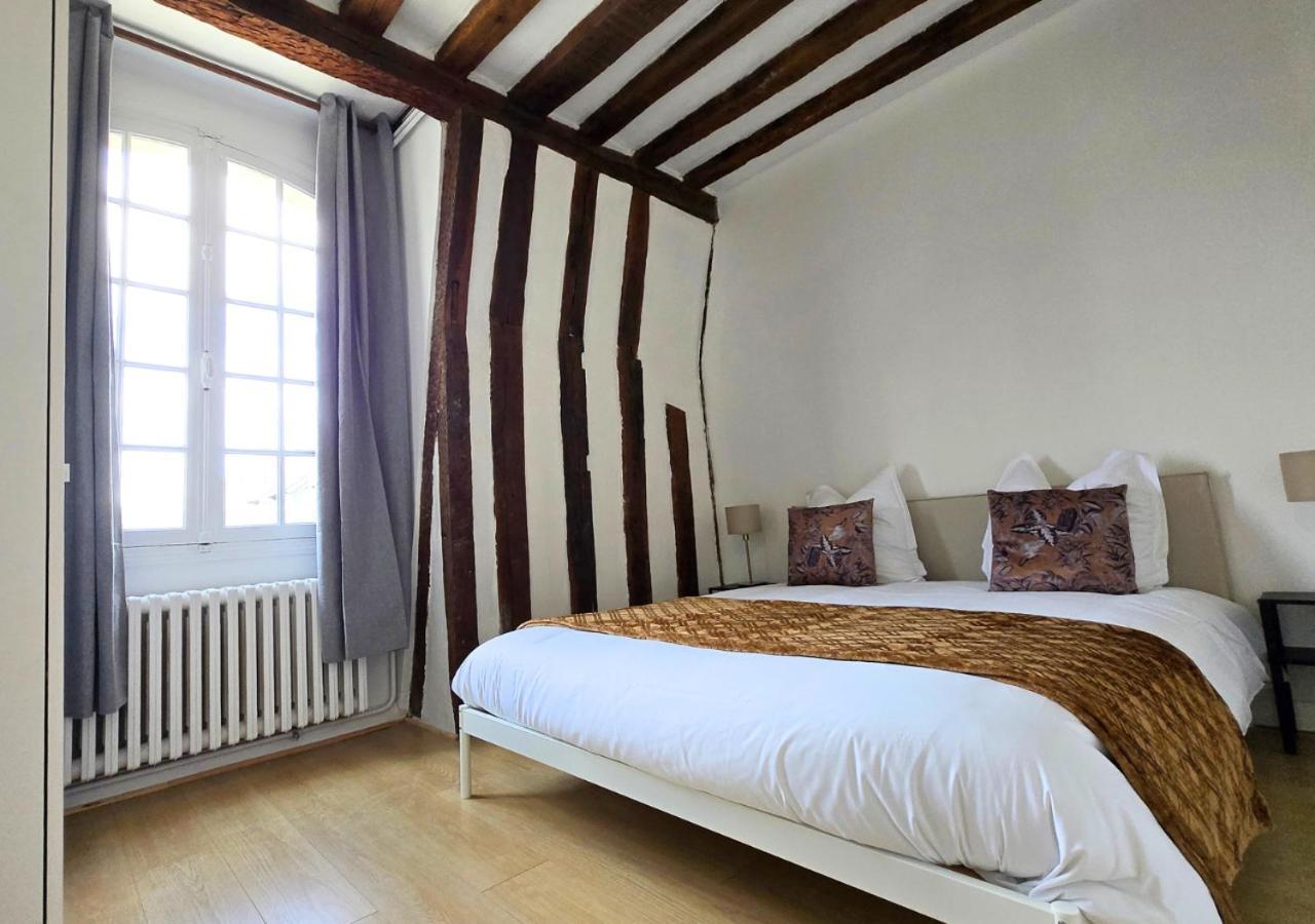 Apartamento Le Constantine - Quartier Historique - Charme & Ancien Tours Exterior foto